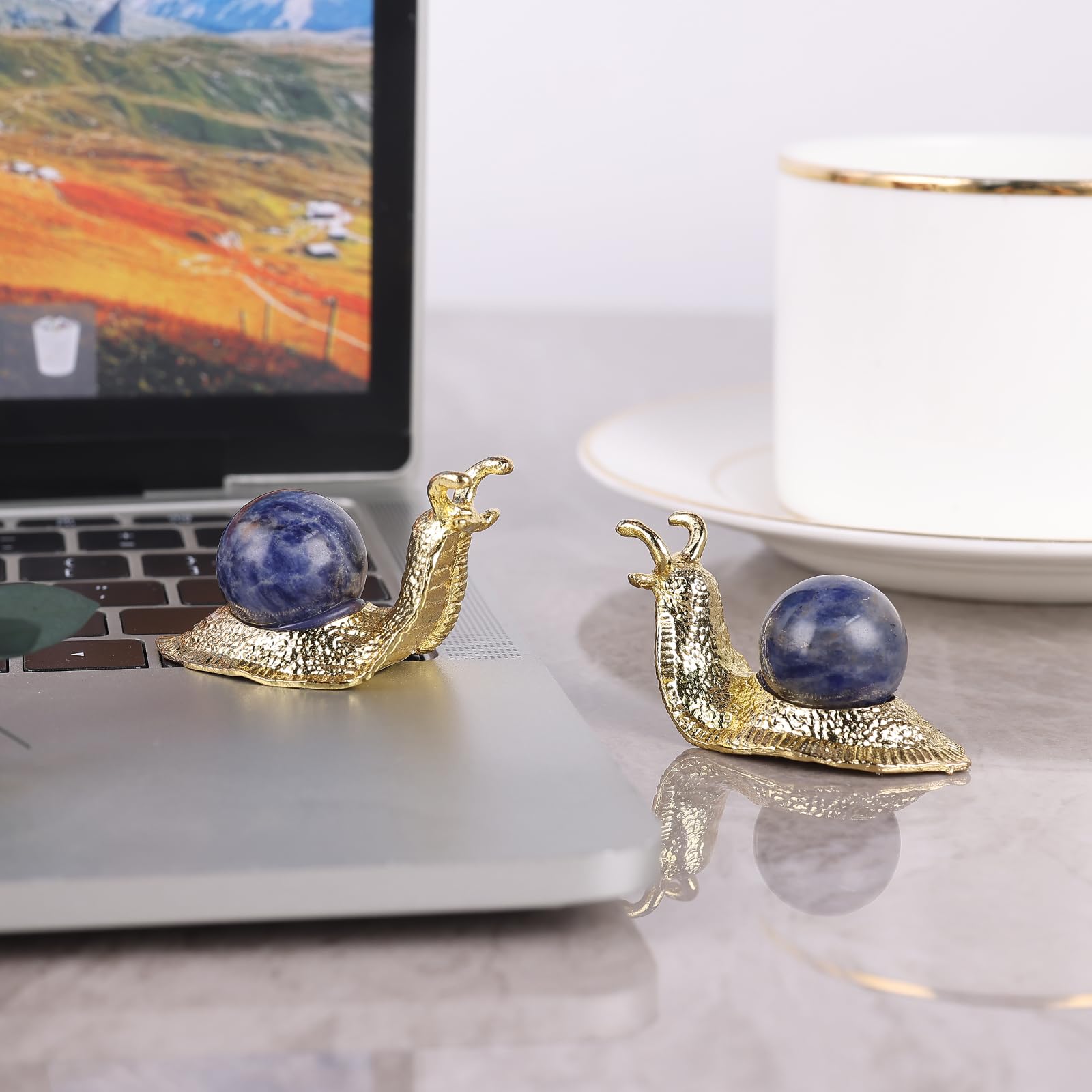 SHENGTIAN 2-Piece Set, 2-Inch Handcrafted Gold Snail Statues with 0.78-Inch Natural Sodalite Crystal Balls, Symbolizing Safety and Journey, Ideal for Desk and Home Decor (Blue-Vein)