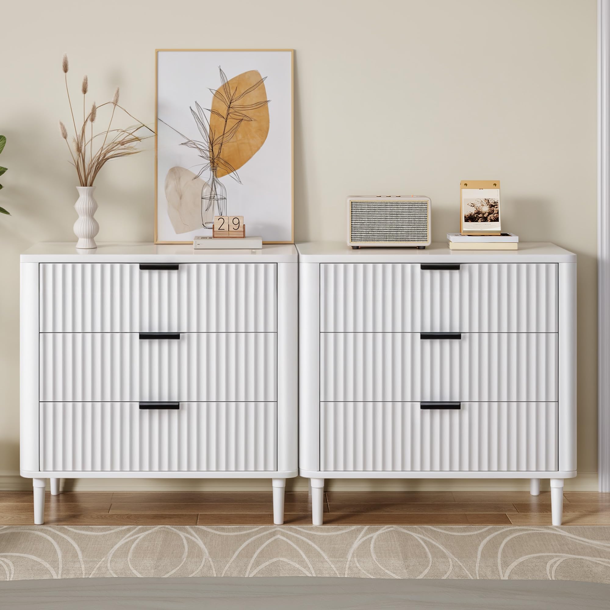 DWVO Fluted 3 Drawer Dresser, 32.5 Wider Modern Dressers Chest of Drawers with Solid Wood Legs, Wood Storage Dresser Organizer for Dorms, Flats, Living Rooms, Hallways, White